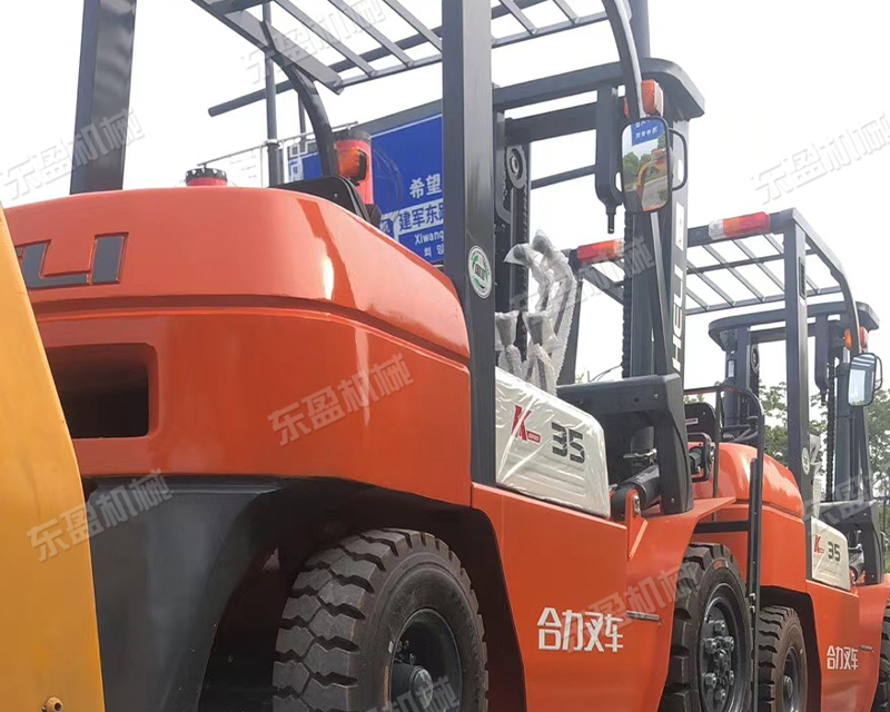 柴油平衡重式叉車